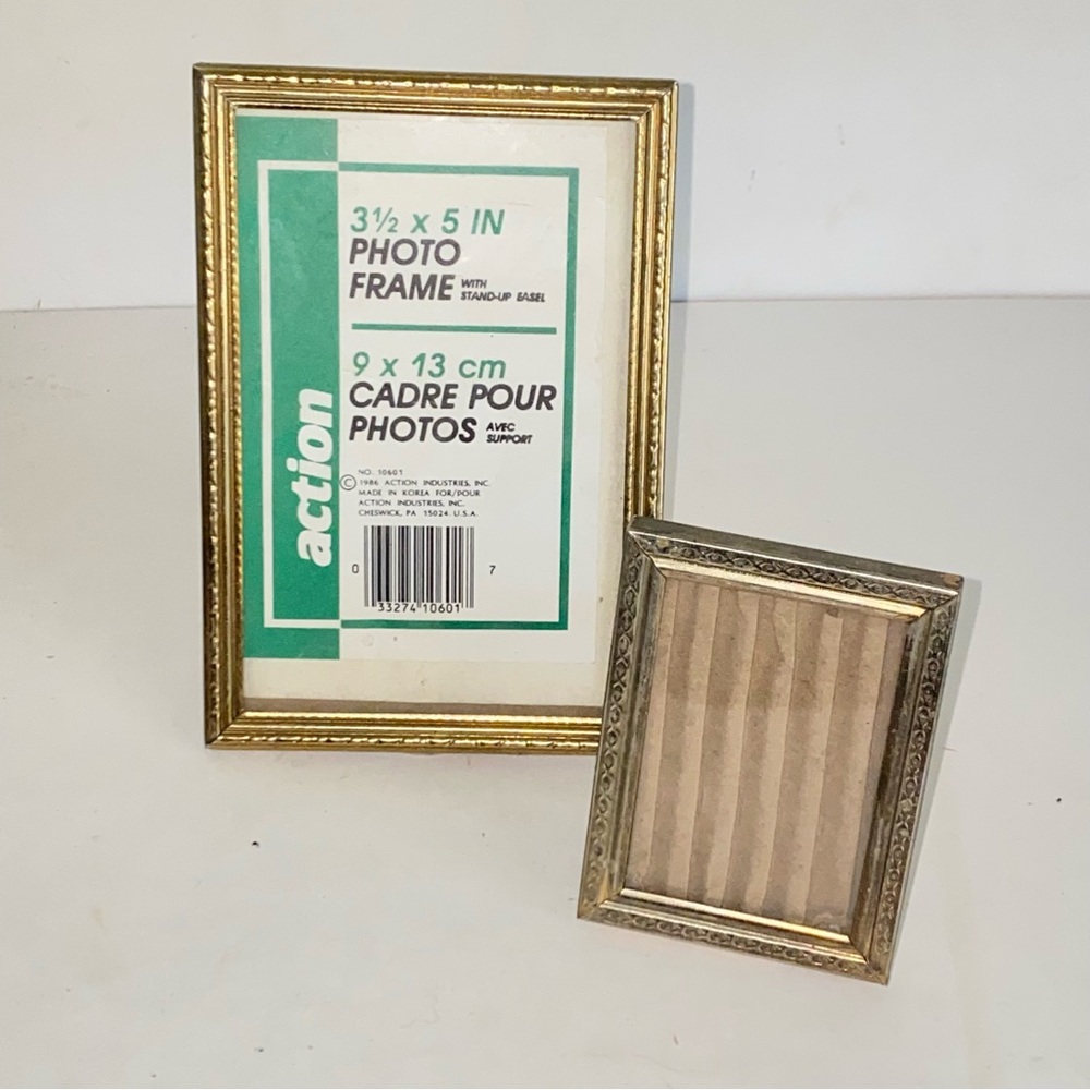 Vintage Brass Photo Picture Frame Set of 2 Frames 3.5 x 5 & 2.5 x 3.5